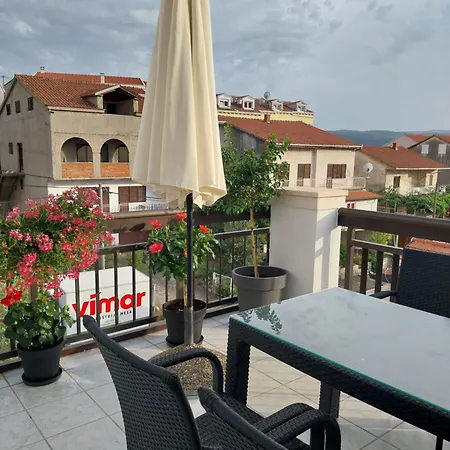 Liberan Neum