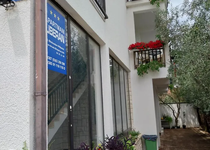 Liberan Aparthotel 3*